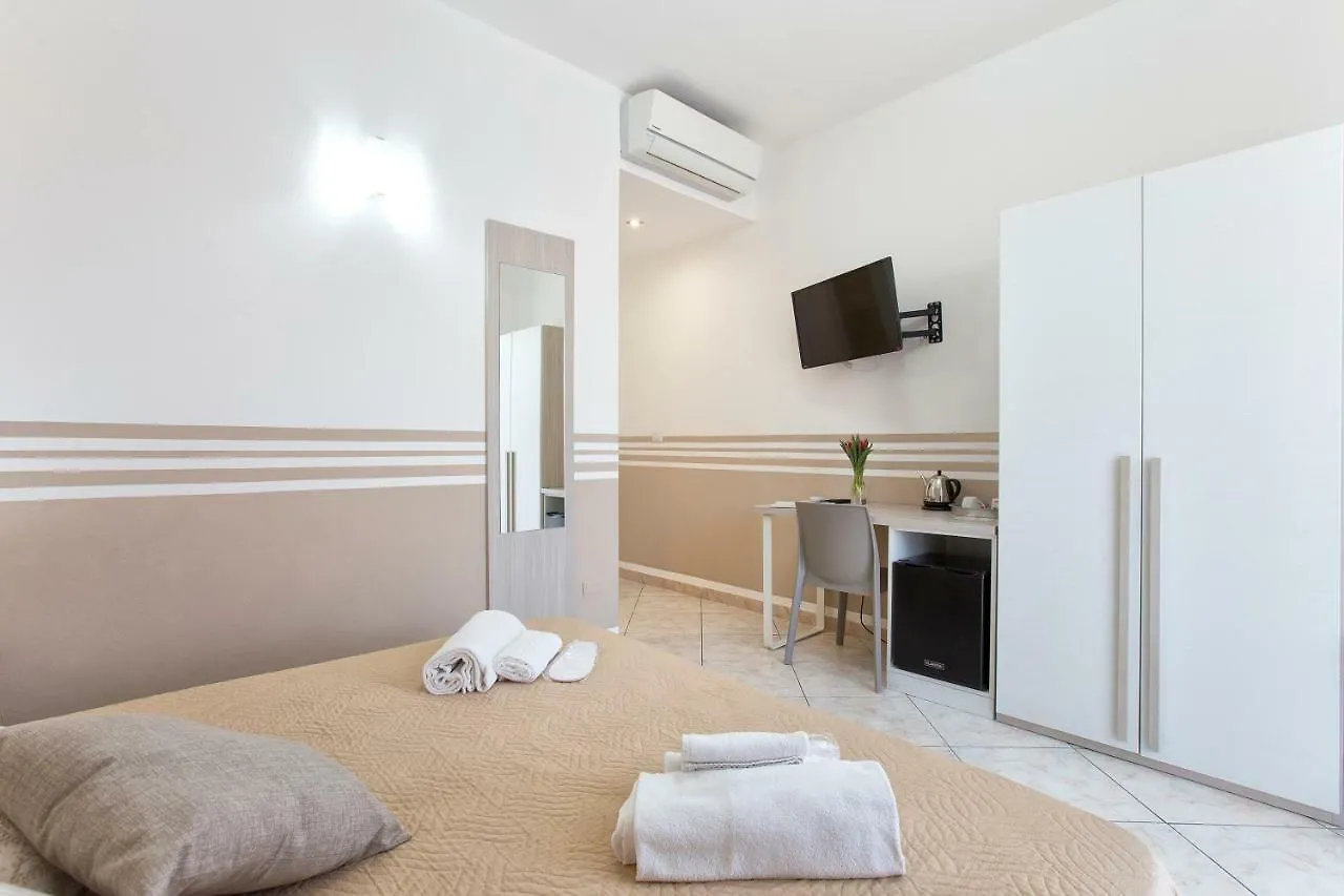 Hotel Alguest Alghero 2*,